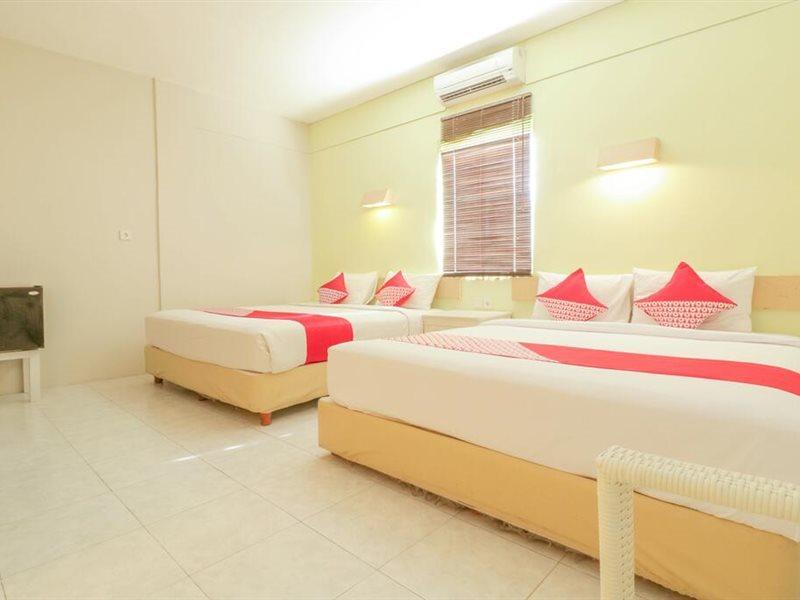RedDoorz Plus at Sunrise Hotel Sanur Exterior foto